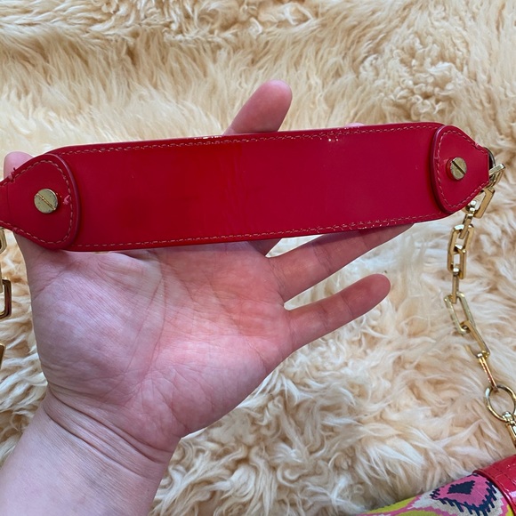 Tory Burch handbag- hot pink zig zag design - Picture 6 of 9